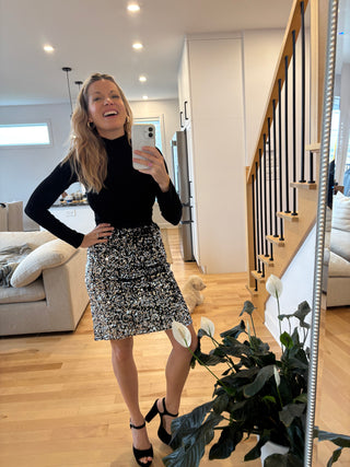 Short sequin skirt (elastic waist) - silver-black