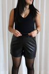 Leatherette shorts (elastic waist) - black