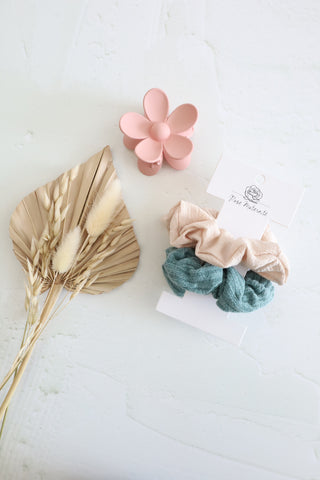 TRIO: 2 scrunchies & 1 clip - emerald pink