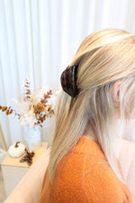 Half-moon hair clip - tortoise brown