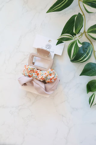 TRIO: 2 scrunchies & 1 clip - apricot