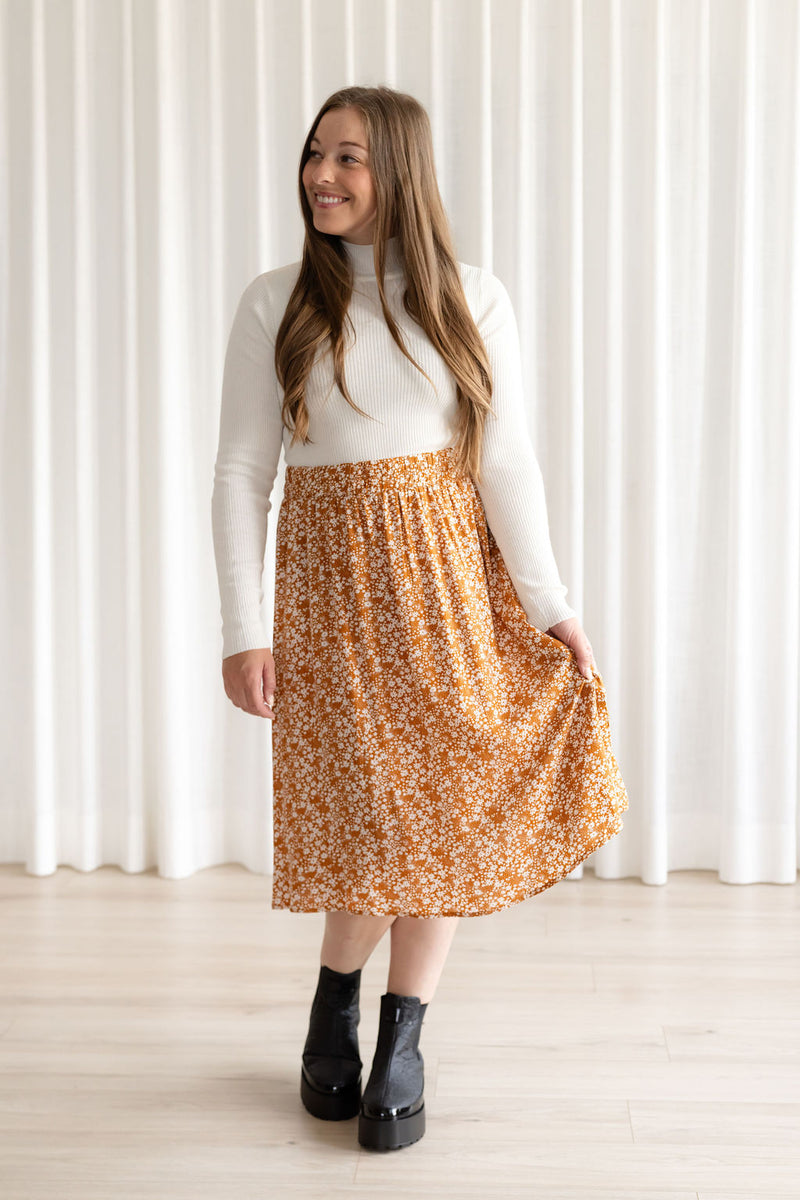 Floral skirt with elastic waist - butterscotch