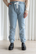 Elastic waist jeans - light blue
