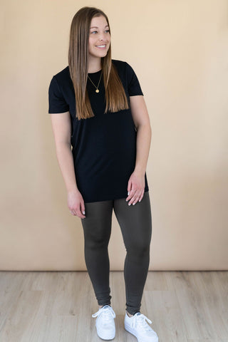 Casual T-shirt - black