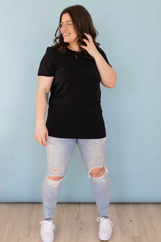 Casual T-shirt - black