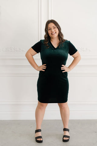 INTRIGUE V-neck dress - forest green velvet