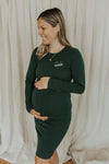 BALLOUNE DESIGN X ROSE MATERNITÉ - Robe AMANDINE avec BRODERIE MAMAN - vert forêt