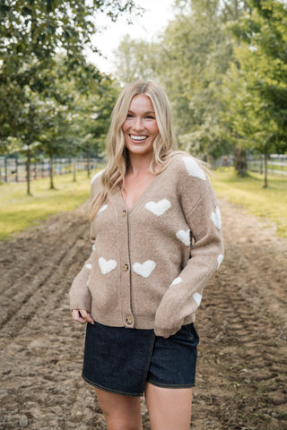Cardigan à cœurs - doux moka