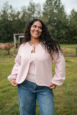 Cardigan à boucles à manches bouffantes - rose pétale