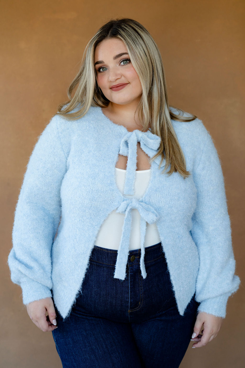Cardigan en coton bio bleu Fleurs Emile & Ida - Merci Léonie Cardigan en coton bio bleu Fleurs Emile & Ida - Merci Léonie
