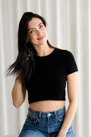 Crop top à manches courtes en bambou - noir