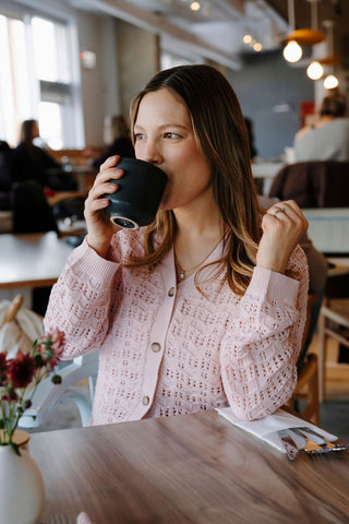 Cardigan en maille léger - brise de roses