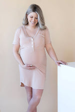 LÉGERS DÉFAUTS - Robe de nuit à manches courtes - beige rosé
