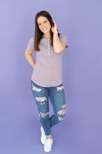 LÉGERS DÉFAUTS - T-shirt TALIA à boutons - lilas
